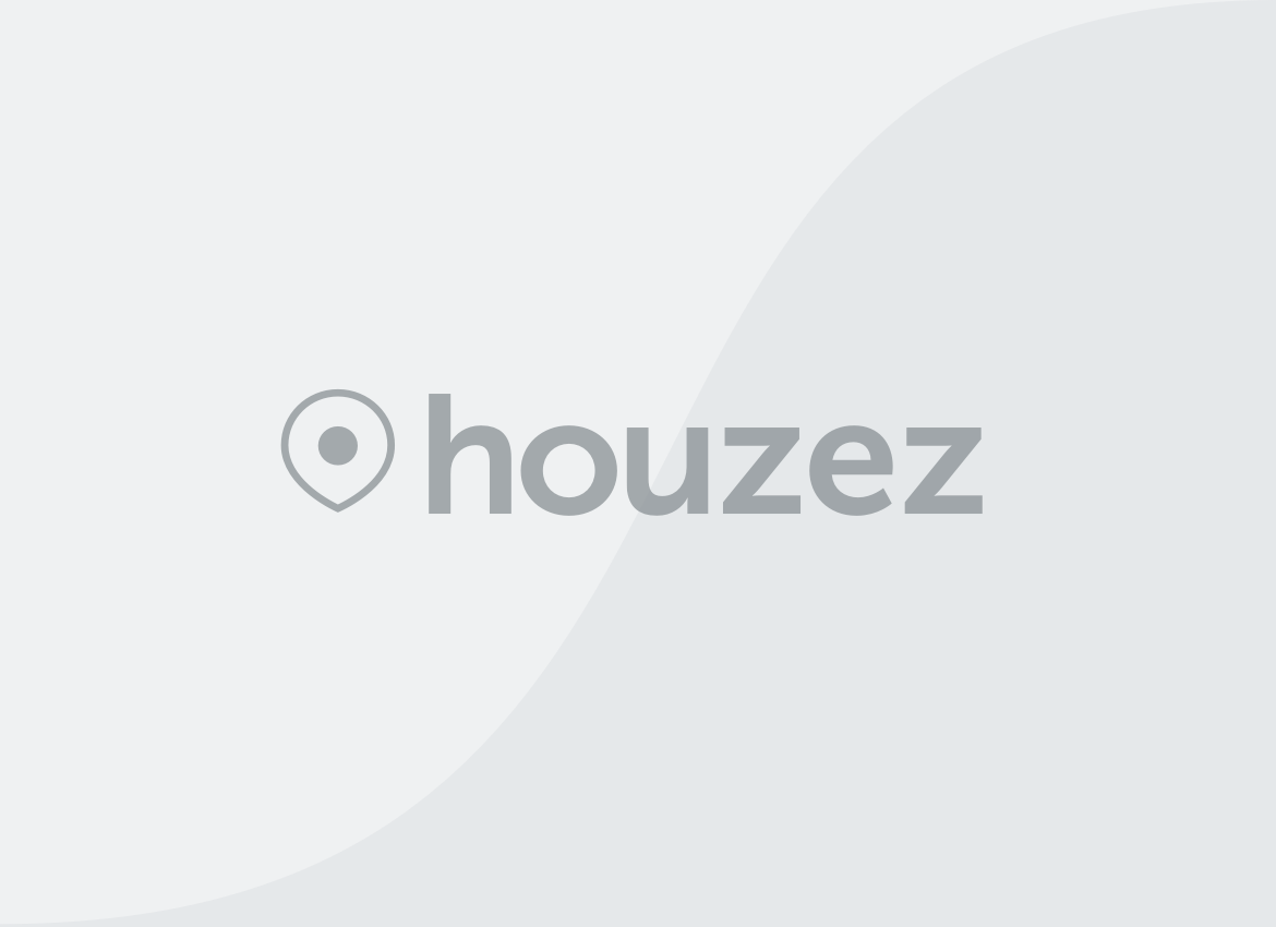 2 Bed 1 Bath House Available For Rent